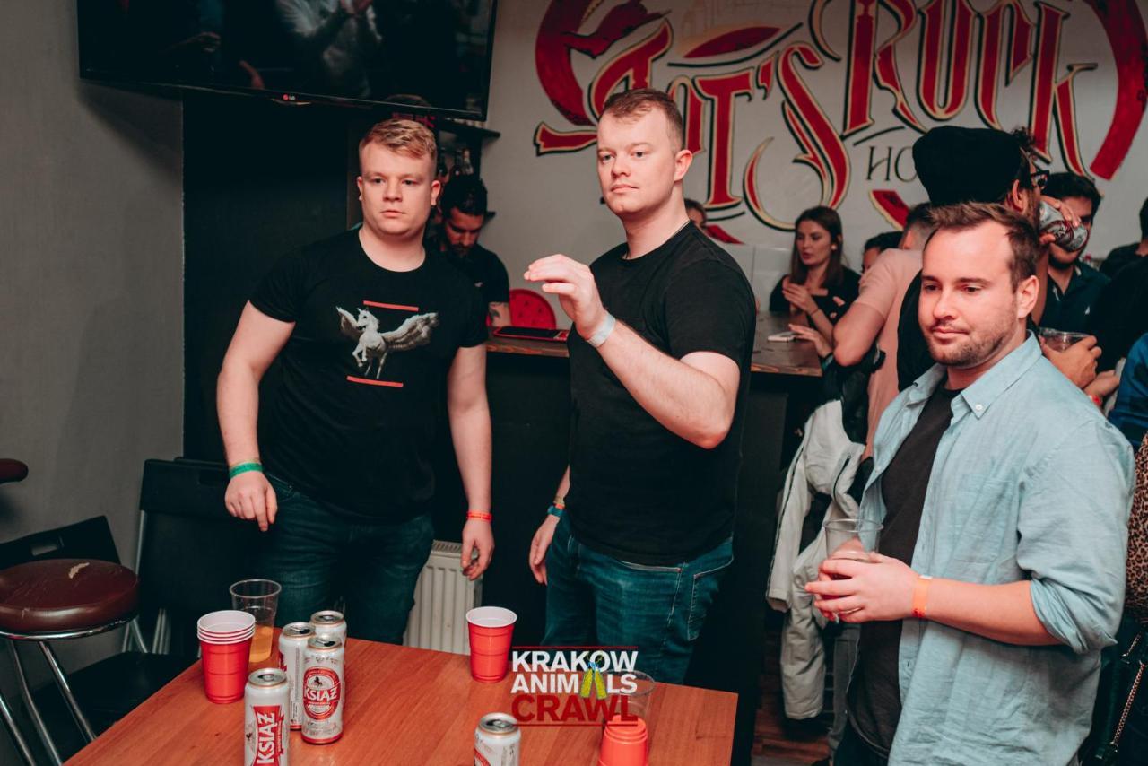 Let'S Rock Party Hostel! Age Limit From 18 Until 40! كراكوفيا المظهر الخارجي الصورة